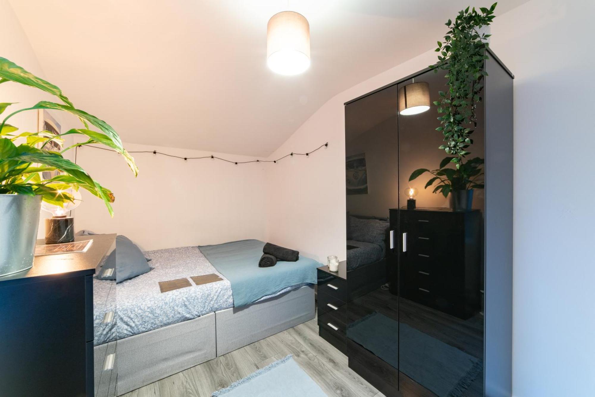 Cozy Rooms In Shared Accommodation Near Anfield Stadium With Parking And Wifi Liverpool Eksteriør billede