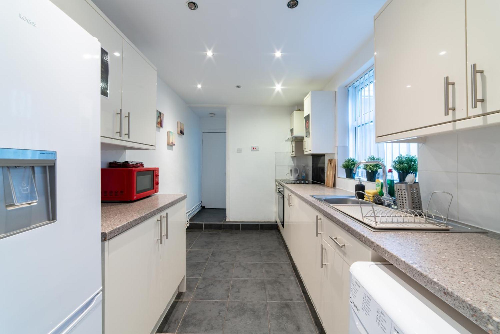 Cozy Rooms In Shared Accommodation Near Anfield Stadium With Parking And Wifi Liverpool Eksteriør billede